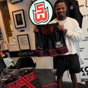 Ramtin Custom Boxing Kit by Suzi Wong