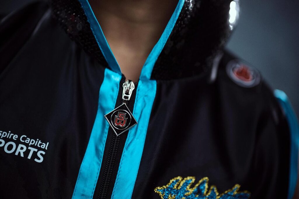Introducing Our Iconic SW Logo on Bespoke Fightwear Zips Custom Boxing Blog by Suzi Wong
