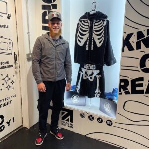 @inspiredrevert Amateur Custom Boxing Kit made by Suzi Wong