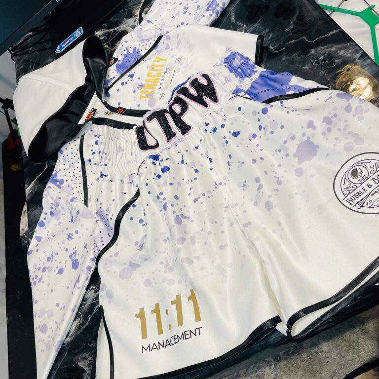 Gemma Richardson Custom Boxing Kit made by Suzi Wong