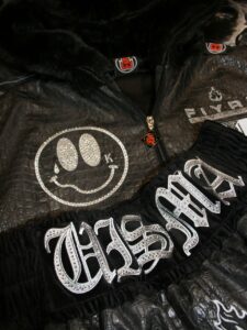 Usima Custom Boxing Kit made by Suzi Wong