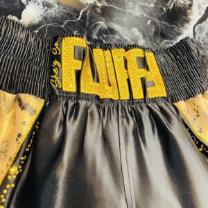 Francesca Amateur Boxing Kit by Suzi Wong